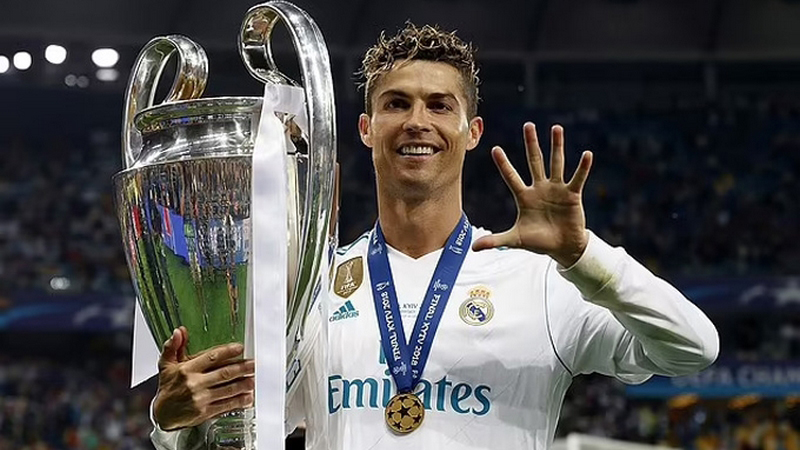 Ronaldo tóc mì tôm và hành trình đến ngôi vị huyền thoại