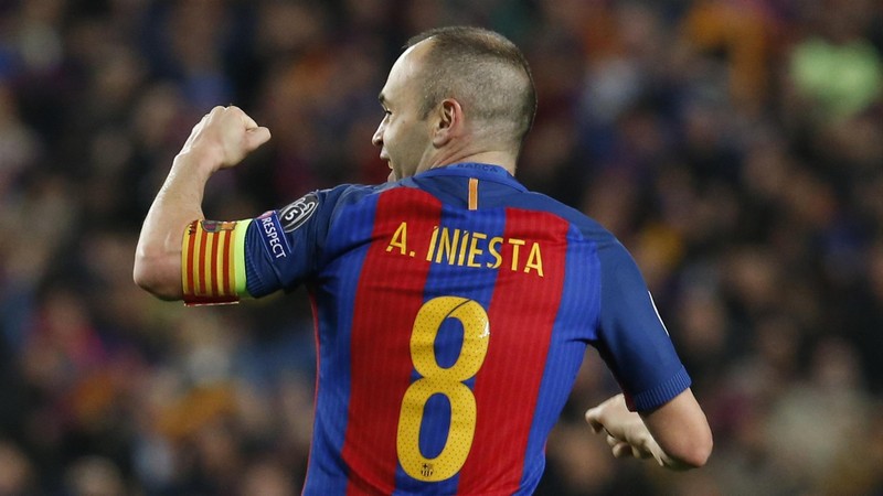 Và cả Andres Iniesta, một cầu thủ thiên tài của bóng đá Tây Ban Nha