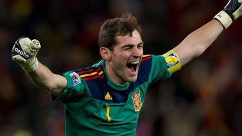 Iker Casillas là thủ môn huyền thoại của Tây Ban Nha